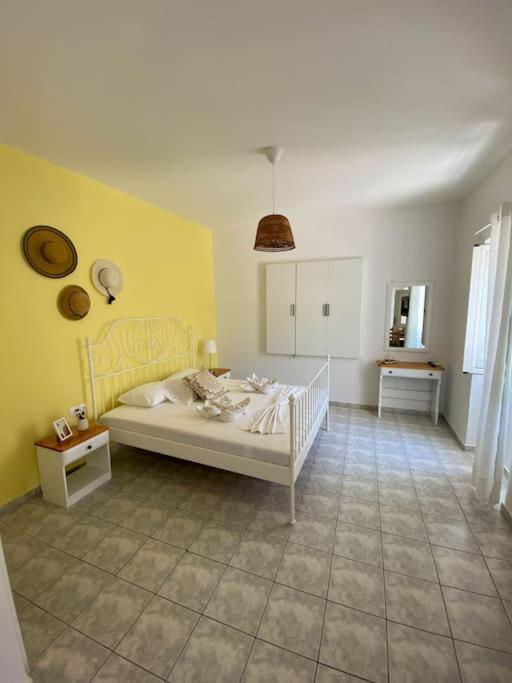 Hera Apartment, Town Of Poros Island Apartment *