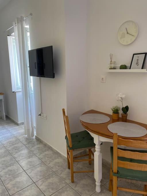 Hera Apartment, Town Of Poros Island Poros Town